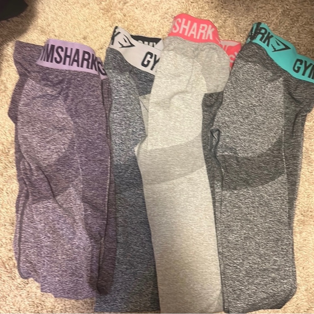 Gym shark leggings xs